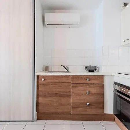 L'ensoleille A 100m De La Apartment Sainte-Maxime